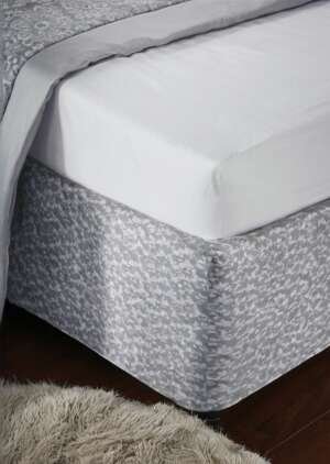 Okładzina bazowa z Crushed Velvet Divan