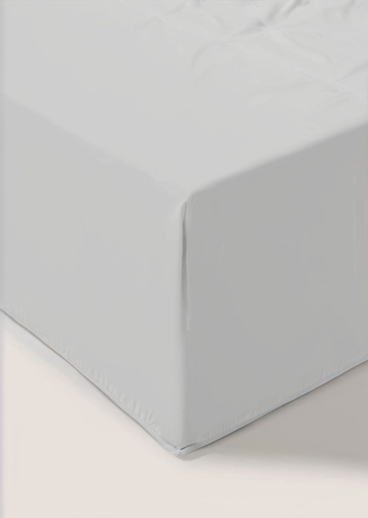 Szare, bawełniane, głąboko dopasowane prześcieradło (180 nitek)