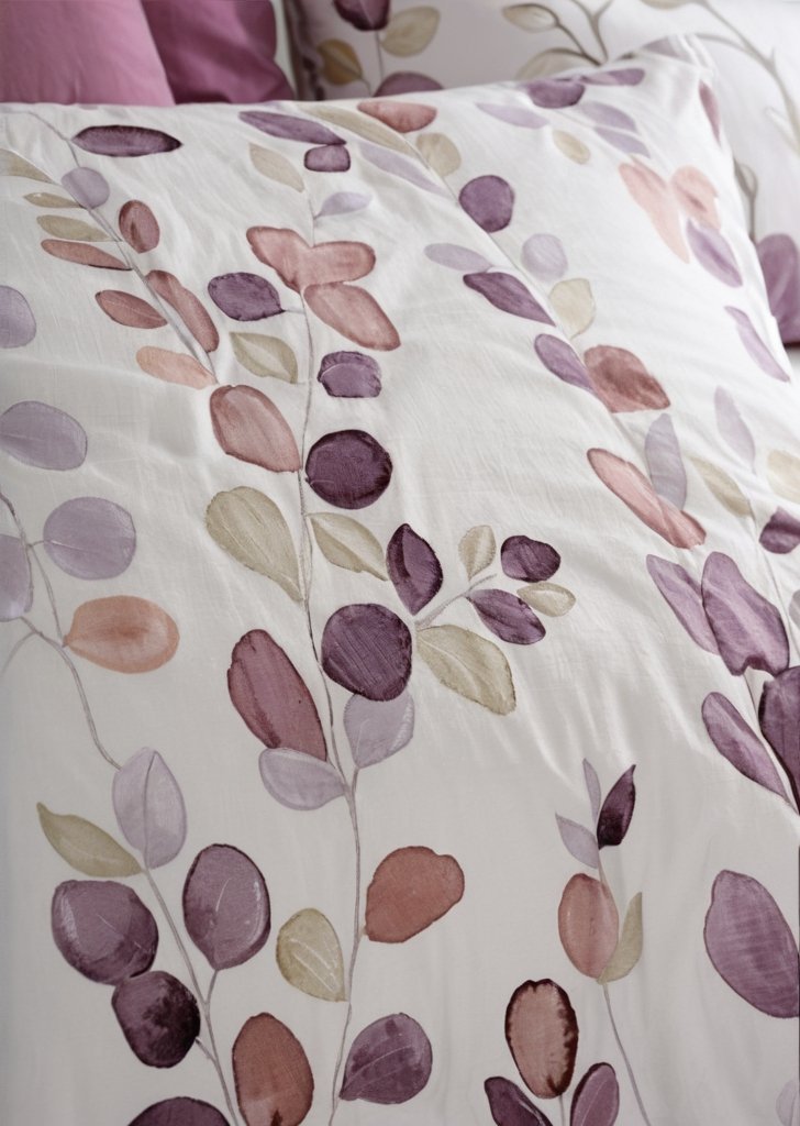 Fioletowe poszwy na kołdry w kwiaty - obrazek 2