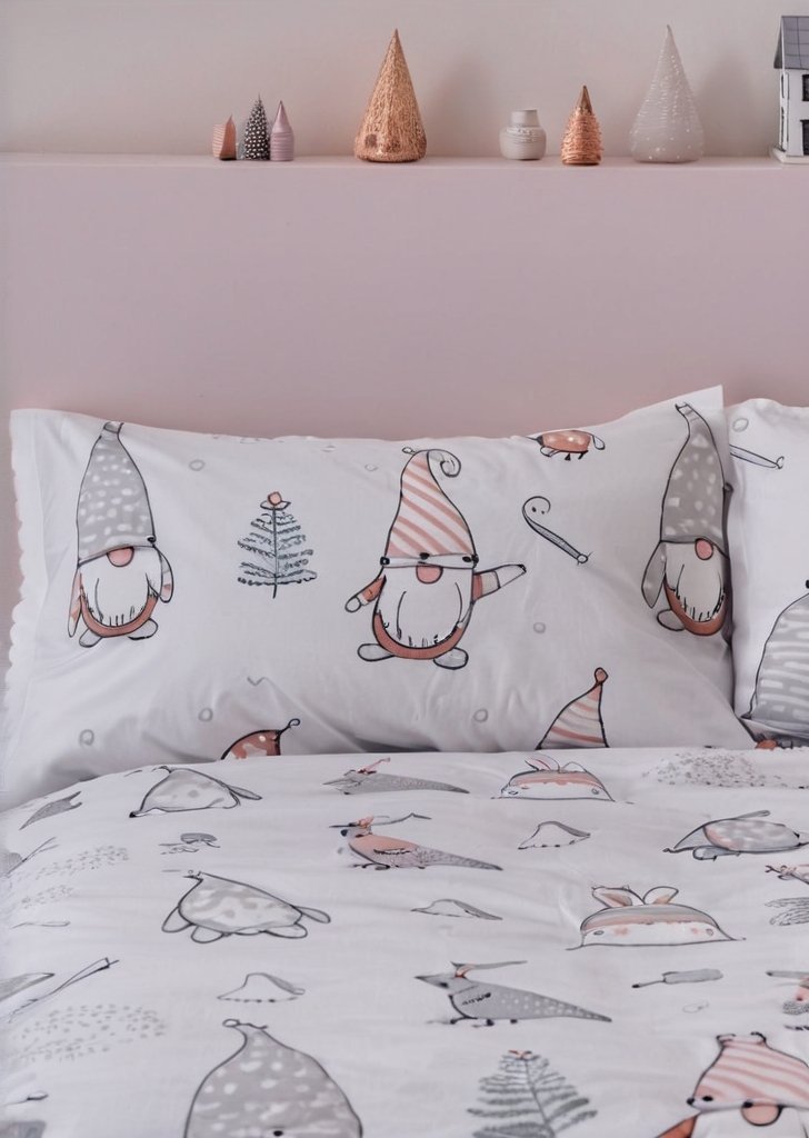 świąteczny zestaw przytulnych poszewek z polaru na świąteczne krasnale - obrazek 2