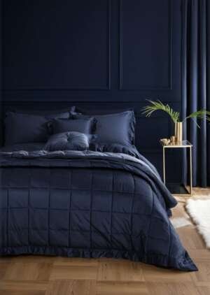 Zestaw poszewek na kołdrą king-size Kingsley z miąkkiego matowego aksamitu w kolorze granatowym