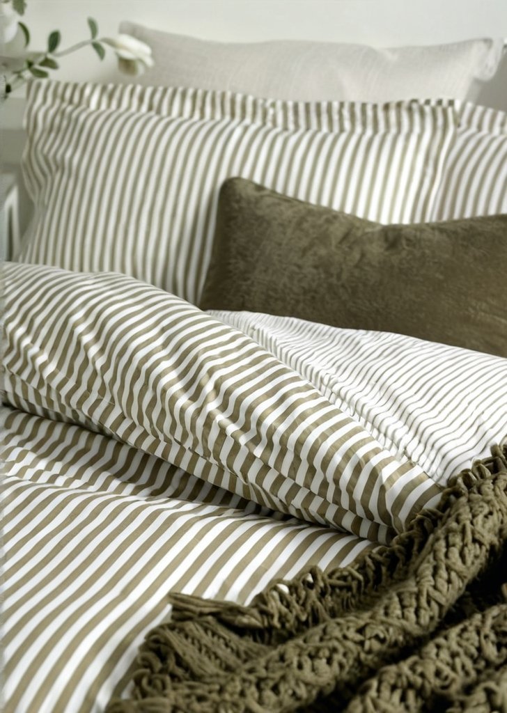 Poszewka na poduszką w melanżowe paski - obrazek 2