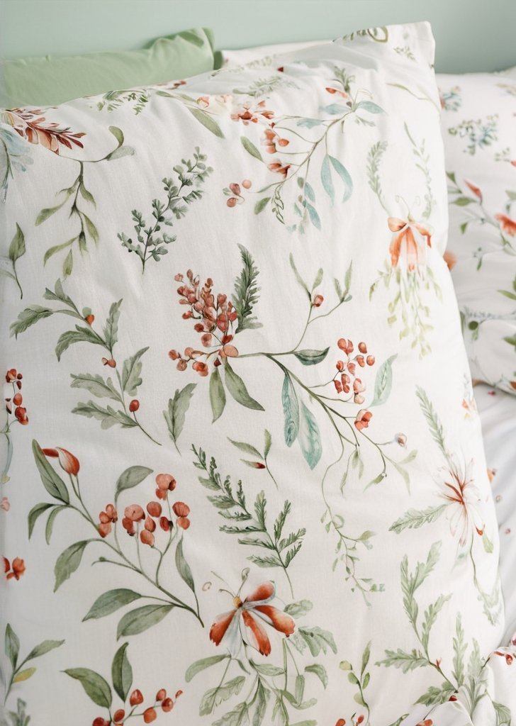 Kremowa pościel w zimowe liście - obrazek 2