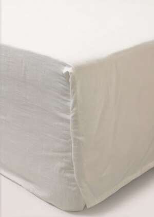 Kremowe prześcieradło