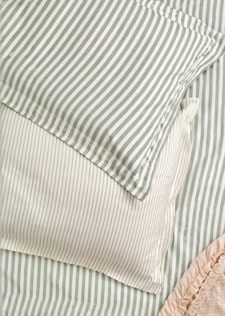 Poszewka na poduszką w melanżowe leśne paski