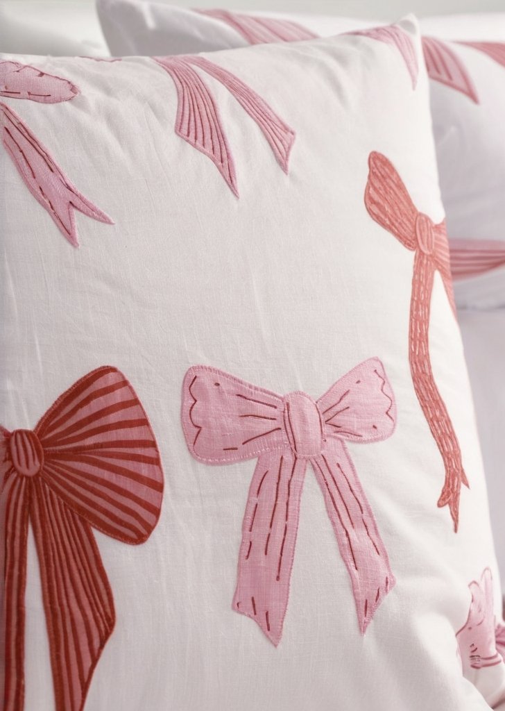 Pościel z nadrukiem w białą kokardką - obrazek 2